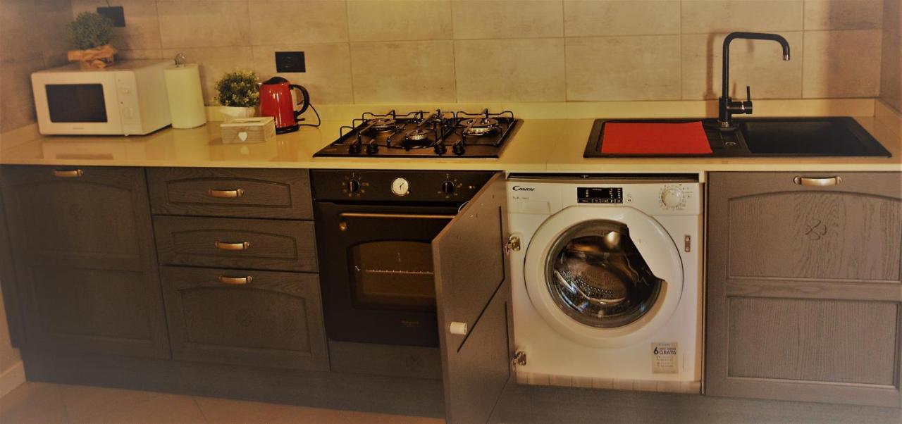 Bellagio Love Apartment Pool Near Lake Free Parking Ngoại thất bức ảnh