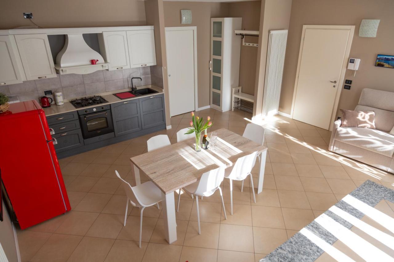 Bellagio Love Apartment Pool Near Lake Free Parking Ngoại thất bức ảnh