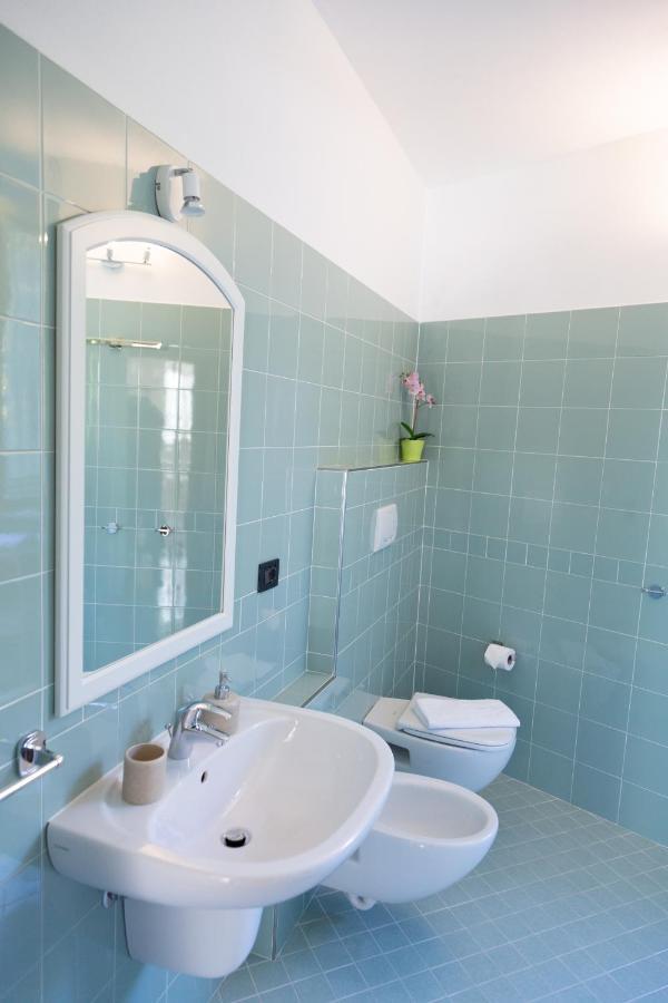 Bellagio Love Apartment Pool Near Lake Free Parking Ngoại thất bức ảnh